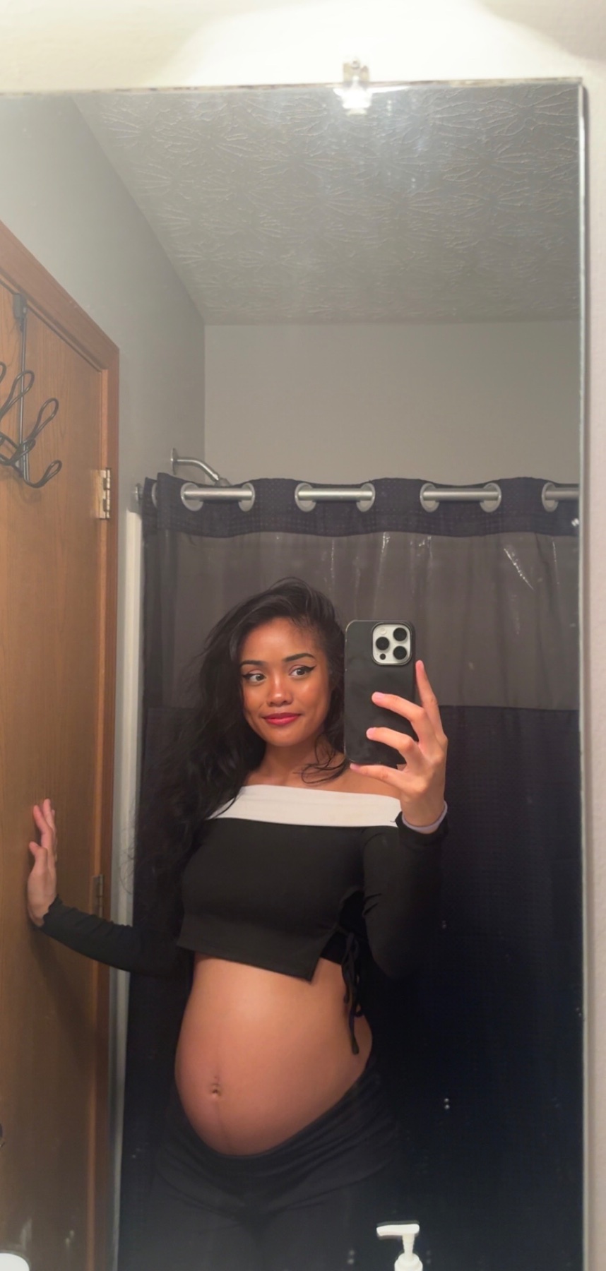 Millynee photo 3
